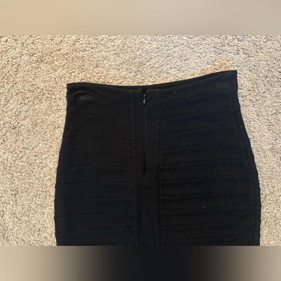 Express Black Bandage Skirt – Size 0 - Picture 7 of 9